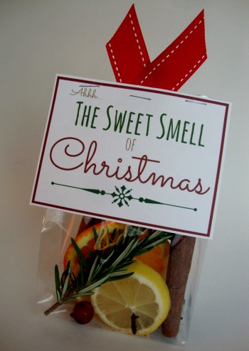christmas scent with free printable label