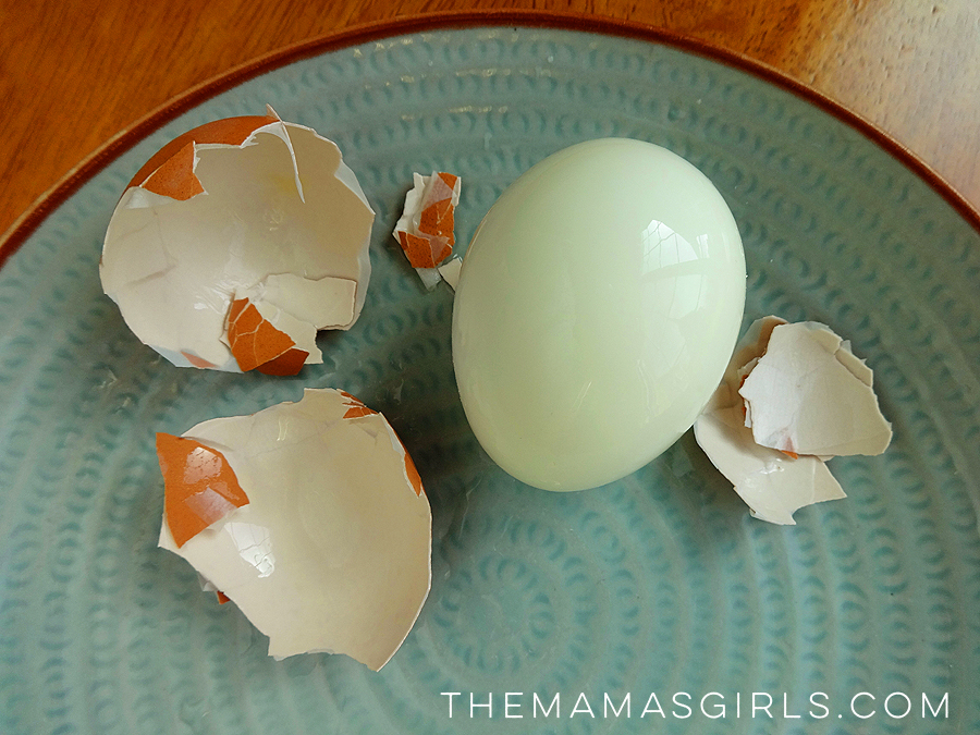 How to boil eggs so they will peel easily