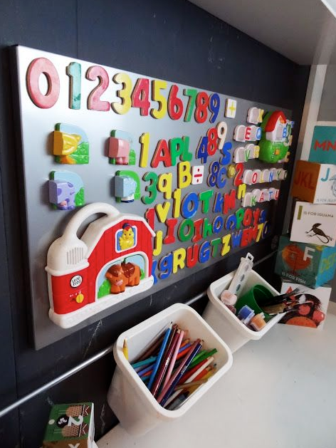magnet wall toy room